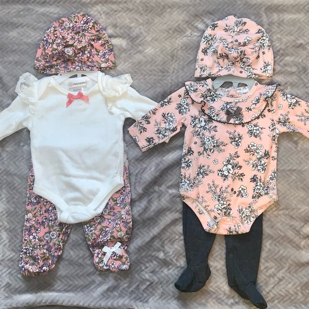 2 Daisy Fuentes Baby Girl Outfits